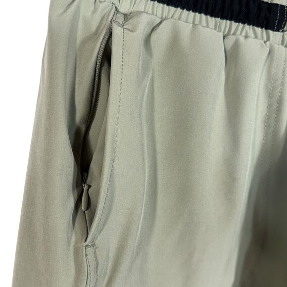 Spyder Large Active Shorts Pull-On Quick Dry Pockets Stretch Lightweight Green - Picture 5 of 11